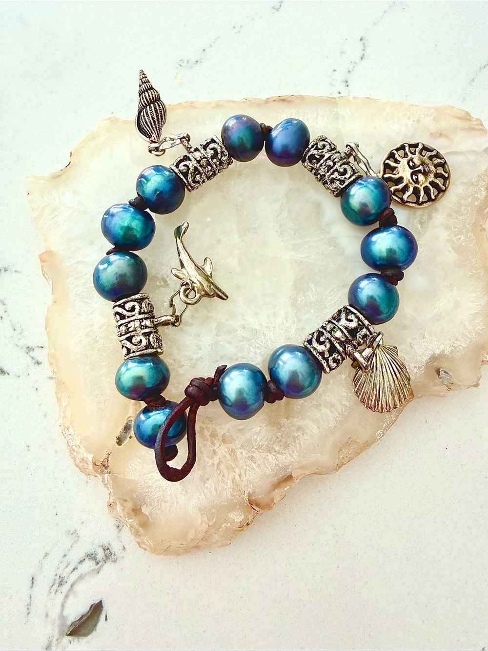 Pearl Sea charms bracelet 🐬